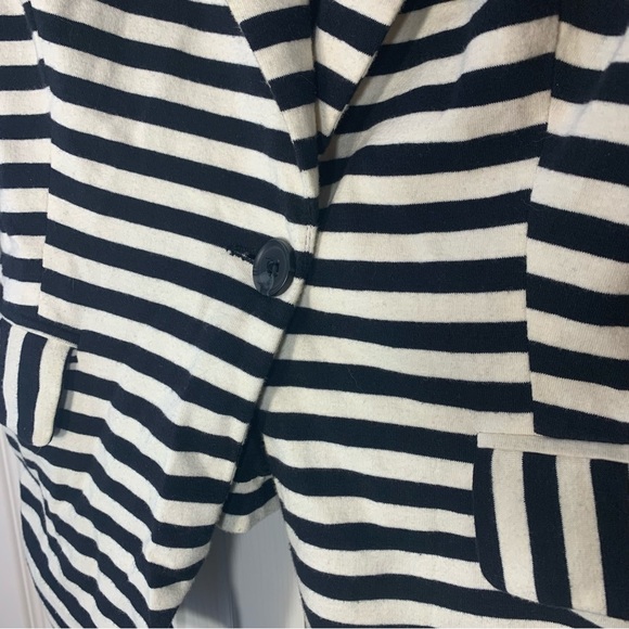 Monteau Striped Blazer Size Large with Button Detail on Sleeve - Picture 4 of 6